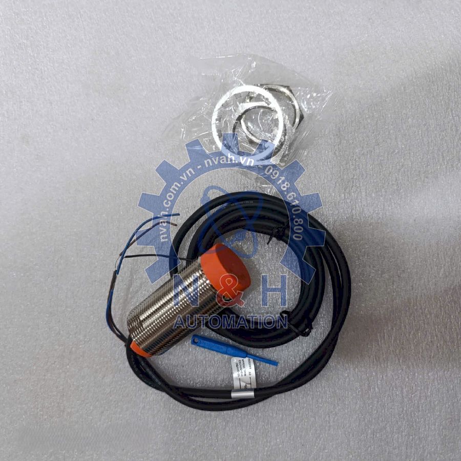 Cảm Biến Điện Dung CR30-15DP