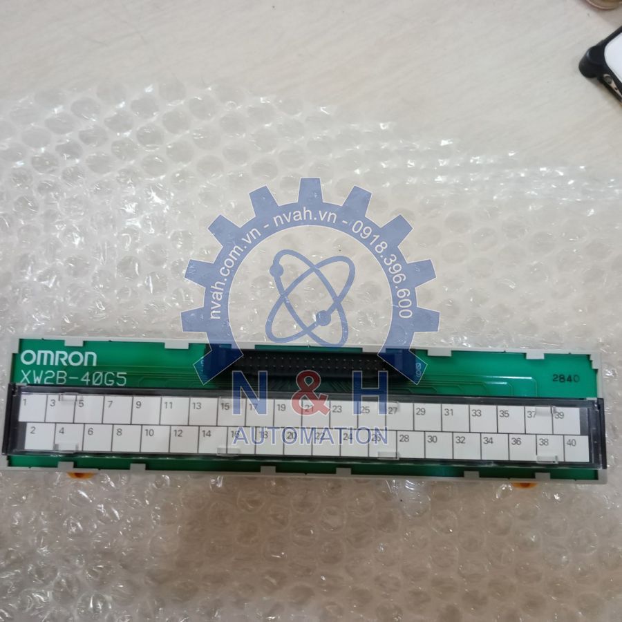 Đầu Nối XW2B-40G5