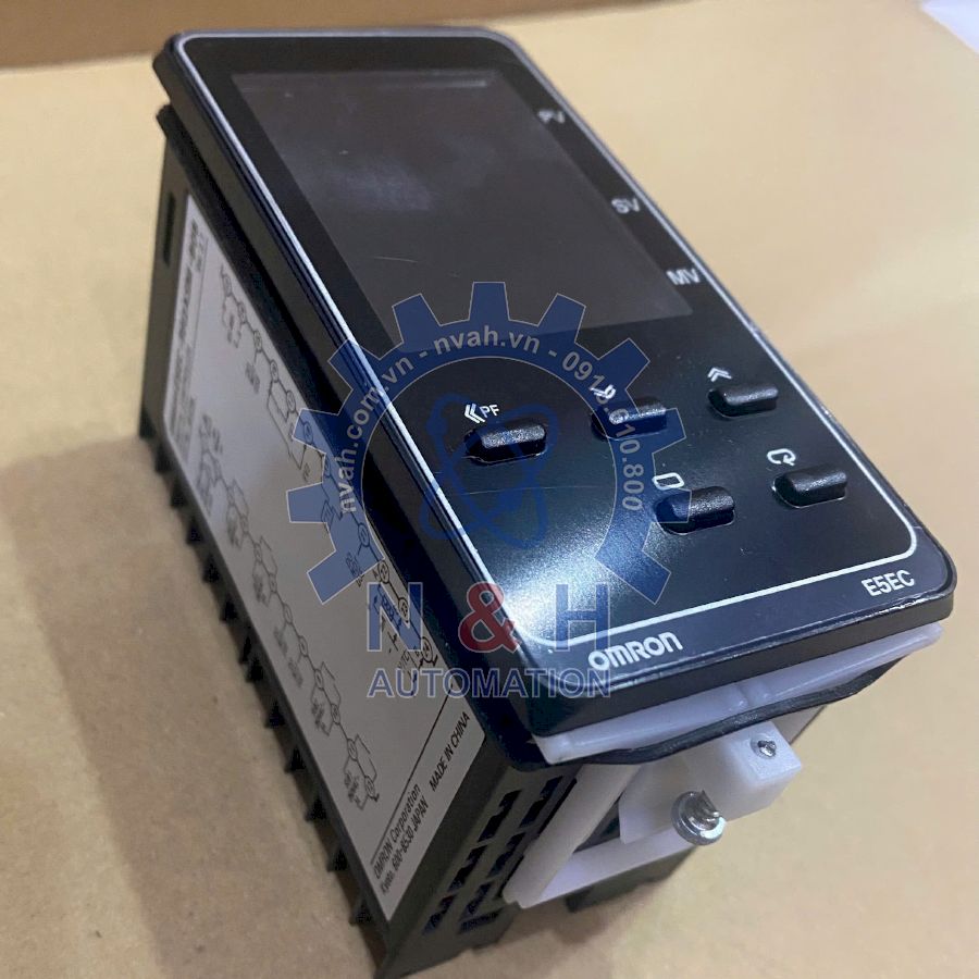 Bộ Điều Khiển Nhiệt Độ E5EC-RR2ASM-808